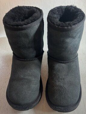 UGG girls black boots